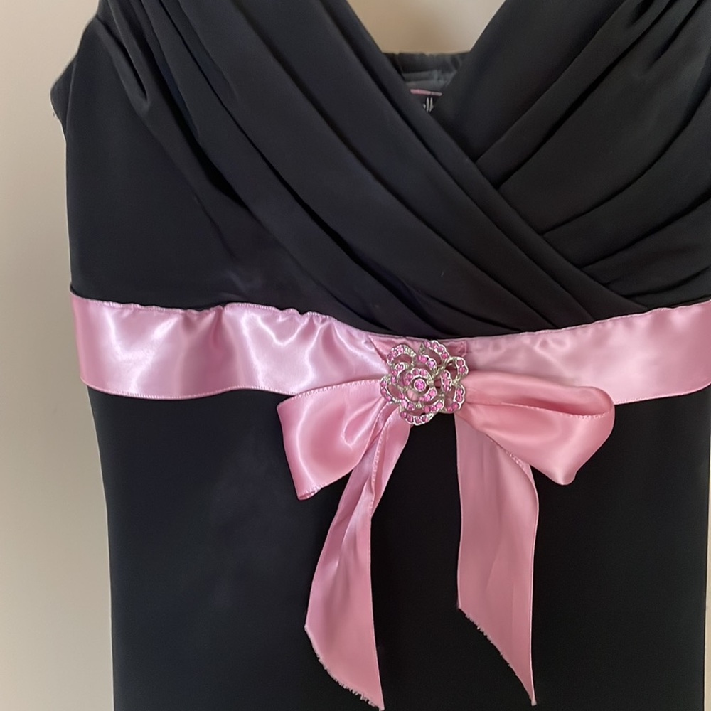 Junior Dress (EUC) - Picture 3 of 4